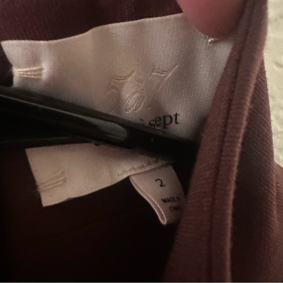 Cinq a Sept Juniper Keyhole Belted midi dress - Picture 6 of 7